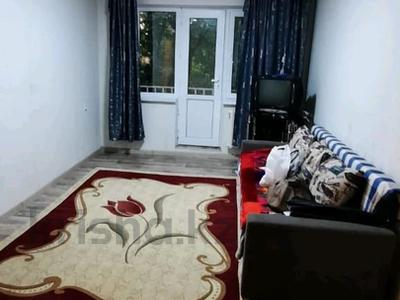 2-комнатная квартира, 45 м², 3/5 этаж, мкр Салтанат за 12.8 млн 〒 в Таразе