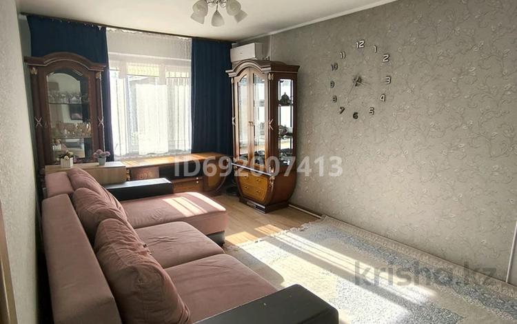 3-комнатная квартира, 70 м², 5/5 этаж, мкр Мамыр-2 13