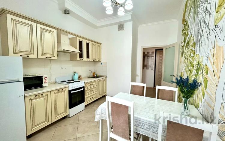 2-комнатная квартира · 60 м² · 7/8 этаж, Кабанбай батыра 60/4 — Рядом Mega Silkway за 450 000 ₸ в Астане, Есильский р-н — фото 16