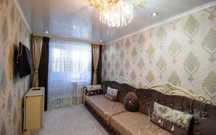 2-комнатная квартира, 39 м², 3/3 этаж, Акын сара за 12.3 млн 〒 в Талдыкоргане — фото 2