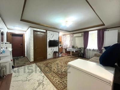 3-комнатная квартира · 56 м² · 3/10 этаж, мкр Новый Город, Абдирова — АЙСУЛУ, ЮБИЛЕЙНЫЙ за 24.5 млн ₸ в Караганде, Казыбек би р-н