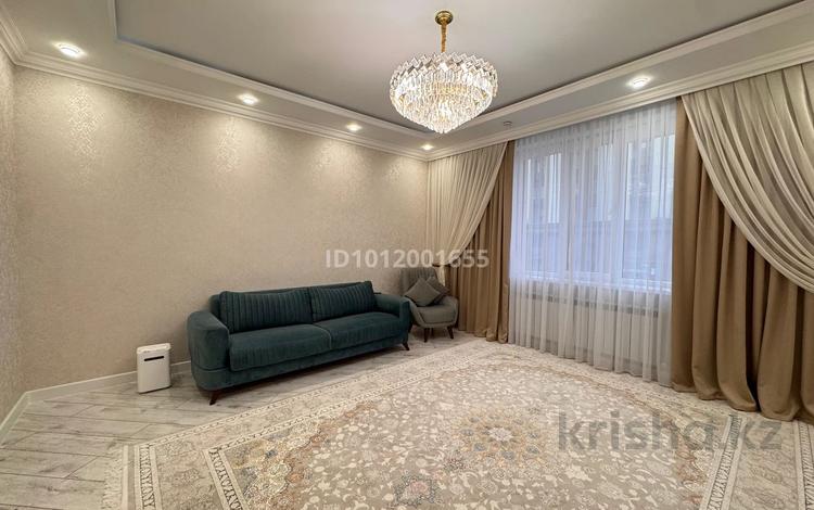 2-бөлмелі пәтер · 74 м² · 2/9 қабат, мкр Нурсая, Абулхайыр хана 74-5, бағасы: 45 млн ₸ в Атырау — фото 2