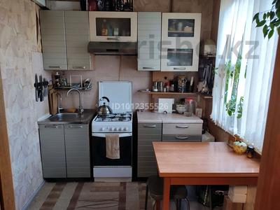 2-бөлмелі пәтер · 45 м² · 2/5 қабат, Гагарина 36/2, бағасы: 12.8 млн ₸ в Уральске