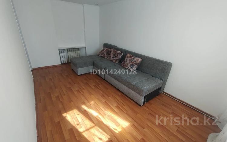 Отдельный дом · 3 комнаты · 60 м² · 10 сот., СО. Ягодка за 9 млн ₸ в Усть-Каменогорске, Ахмирово — фото 2