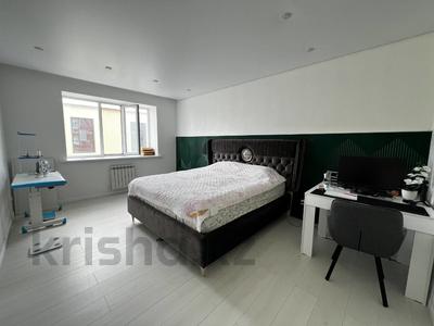3-бөлмелі пәтер · 114.4 м² · 2/6 қабат, Баймагамбетова 3/5, бағасы: 62 млн ₸ в Костанае