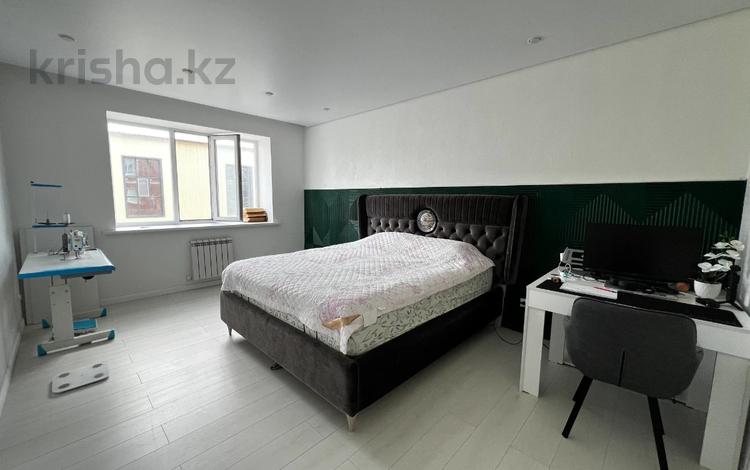 3-бөлмелі пәтер · 114.4 м² · 2/6 қабат, Баймагамбетова 3/5, бағасы: 62 млн ₸ в Костанае — фото 18