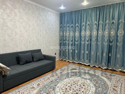 Аренда квартир в Астане: 1-комнатная квартира · 39 м² · 2/9 этаж · помесячно, Е251 4 за 250 000 〒 1-комнатная квартира · 39 м² · 2/9 этаж · помесячно, Е251 4 за 250 000 〒 в Астане, Нура р-н