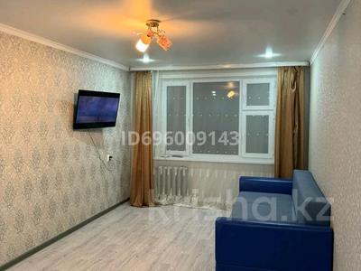 2-бөлмелі пәтер · 48 м² · 3/5 қабат, Абая 64, бағасы: 170 000 ₸ в Уральске, мкр Школьник