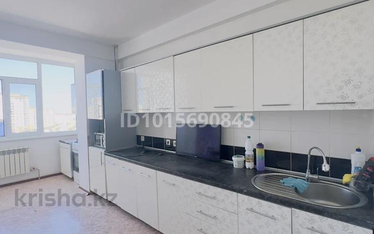 3-комнатная квартира · 87.5 м² · 8/9 этаж, 31А мкр 23 — Дана супермаркет за 18.7 млн ₸ в Актау — фото 2