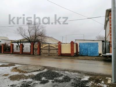 Отдельный дом · 4 комнаты · 664 м² · 700 сот., Құңыскерей батыра өткелі 16 за 20 млн 〒 в Атырау