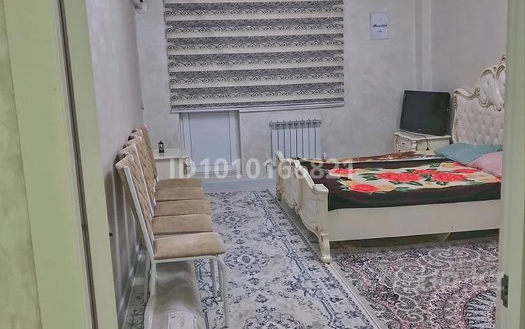 2-бөлмелі пәтер · 62 м² · 4/5 қабат, Нұрсая ш/а., Султан бейбарыс 105 — Пяать мелочи, бағасы: 24 млн ₸ в Атырау, мкр Нурсая — фото 2