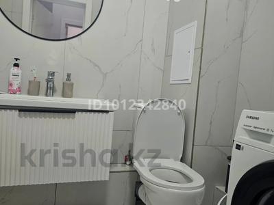2-комнатная квартира · 48 м² · 9/12 этаж, Просп. Туран 34А за 18 000 〒 в Астане, Нура р-н