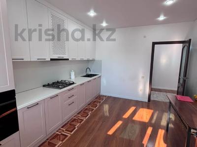 3-комнатная квартира · 90.8 м² · 5/6 этаж, мкр. Алтын орда, Алия Молдагулова за 30.8 млн ₸ в Актобе