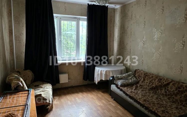 1-бөлмелі пәтер · 40 м² · 2/9 қабат, мкр Аксай-2 73, бағасы: 200 000 ₸ в Алматы, Ауэзовский р-н — фото 2