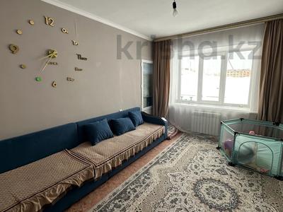 Продажа квартир в Восточно-Казахстанской обл.: 2-комнатная квартира · 63 м² · 1/5 этаж, Аль-Фараби 38/1 за 21 млн 〒 2-комнатная квартира · 63 м² · 1/5 этаж, Аль-Фараби 38/1 за 21 млн 〒 в Усть-Каменогорске