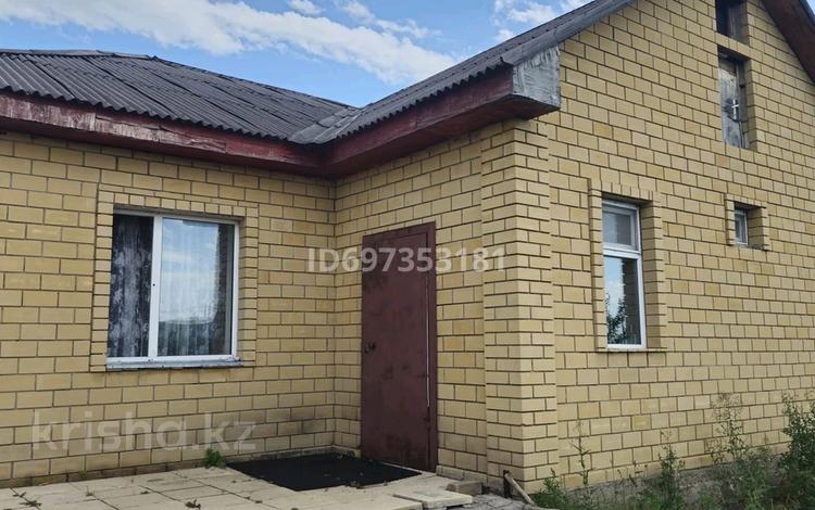 Отдельный дом · 5 комнат · 100 м² · 10 сот., Дина Нурпейсова 12 за 21 млн 〒 в Астане — фото 2