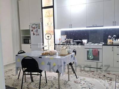 Отдельный дом · 5 комнат · 250 м² · , мкр Жулдыз, Қайырлы Есенгенжин 127 за 28 млн ₸ в Атырау