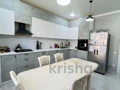 3-комнатная квартира · 121.3 м² · 3/5 этаж, мкр. Алтын орда за 37 млн ₸ в Актобе