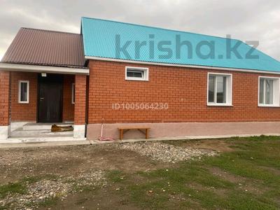 Жеке үй · 3 бөлме · 80 м² · 10 сот., 21 жилой район 252 — 21 жилой район, бағасы: 29 млн ₸ в Усть-Каменогорске
