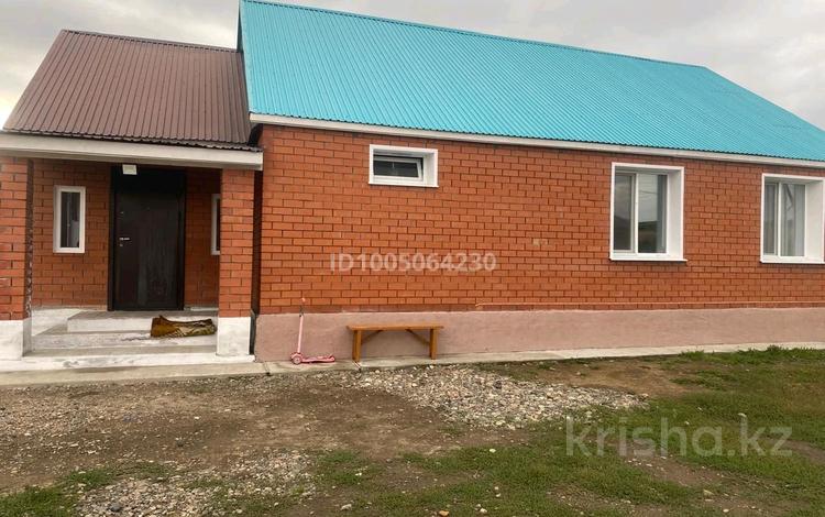 Жеке үй · 3 бөлме · 80 м² · 10 сот., 21 жилой район 252 — 21 жилой район, бағасы: 29 млн ₸ в Усть-Каменогорске — фото 2