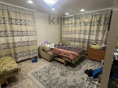 1-бөлмелі пәтер · 30 м² · 4/5 қабат, Пришахтинск, Зелинского 24/4 — Зелинского, бағасы: 9.5 млн ₸ в Караганде, Алихана Бокейханова р-н