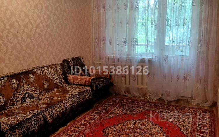 1-бөлмелі пәтер · 42 м² · 3/5 қабат, Акбулак ш/а. 3, бағасы: 90 000 ₸ в Таразе, мкр Акбулак — фото 2