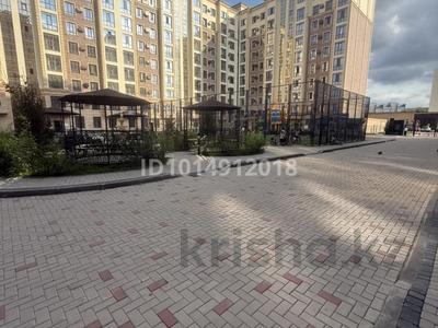3-бөлмелі пәтер · 83 м² · 2/9 қабат, Илияса Есенберлина 20 — Есенберлина, бағасы: 65 млн ₸ в Усть-Каменогорске