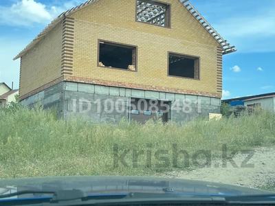 Отдельный дом · 4 комнаты · 300 м² · 10 сот., Станиславского 33 — Вдоль дороги Ташкентская за 35 млн 〒 в Усть-Каменогорске