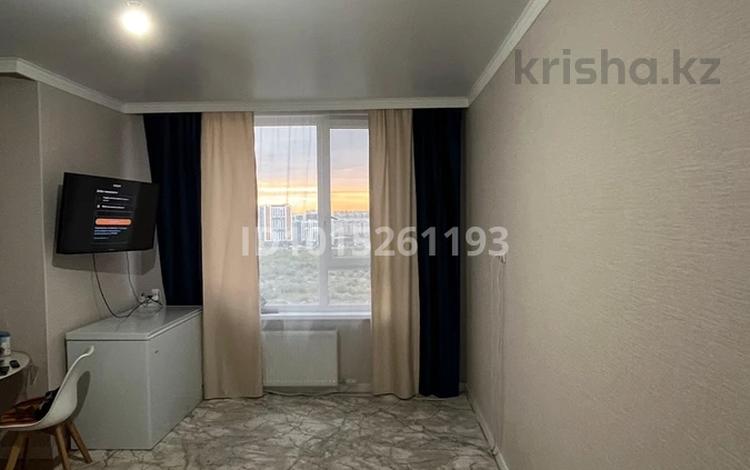 1-комнатная квартира · 33.3 м² · 13/14 этаж, мкр Пригородный, Е 915 13 за 200 000 ₸ в Астане, Есильский р-н — фото 2
