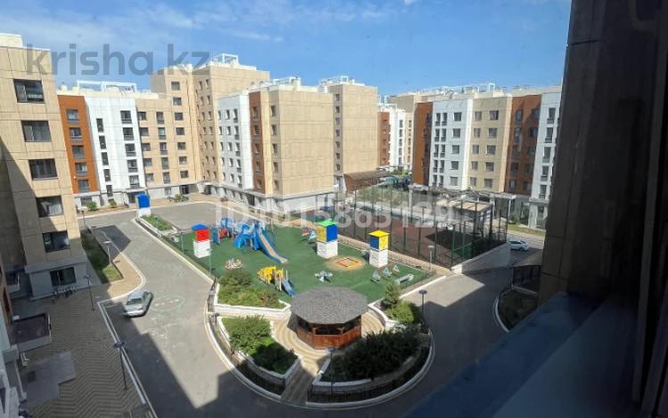 2-комнатная квартира · 58 м² · 5/8 этаж, Кабанбай Батыра 58Б за 350 000 ₸ в Астане, Есильский р-н — фото 2