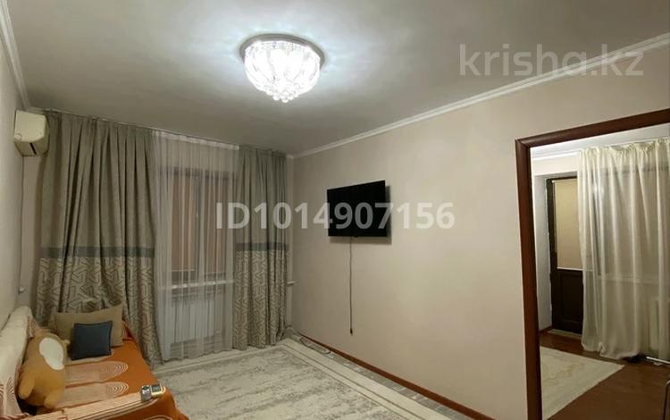 2-комнатная квартира · 40 м² · 5/5 этаж, мкр Центральный, Азаттык 42а — Напротив санаторий "Атырау" за 160 000 ₸ — фото 2