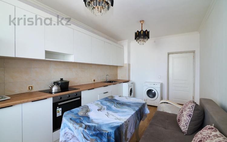 2-комнатная квартира · 60 м² · 13/15 этаж, Иманова за 29.6 млн ₸ в Астане, р-н Байконур — фото 20