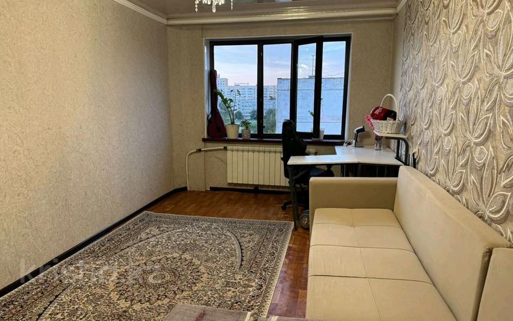 2-бөлмелі пәтер · 55 м² · 5/5 қабат, Братья Жубановых 283/2, бағасы: 14 млн ₸ в Актобе — фото 2