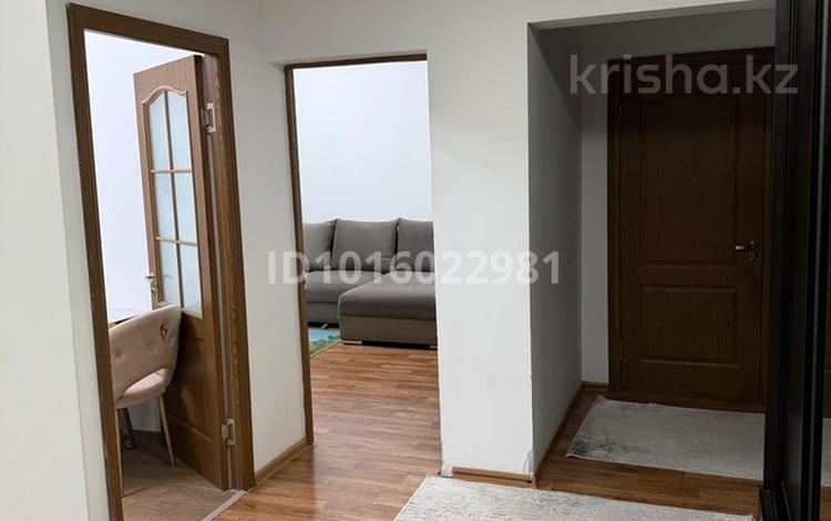 2-комнатная квартира · 75 м² · 1/9 этаж, мкр Аксай-4 121 — Сайна-Жубанова за 380 000 ₸ в Алматы, Ауэзовский р-н — фото 2