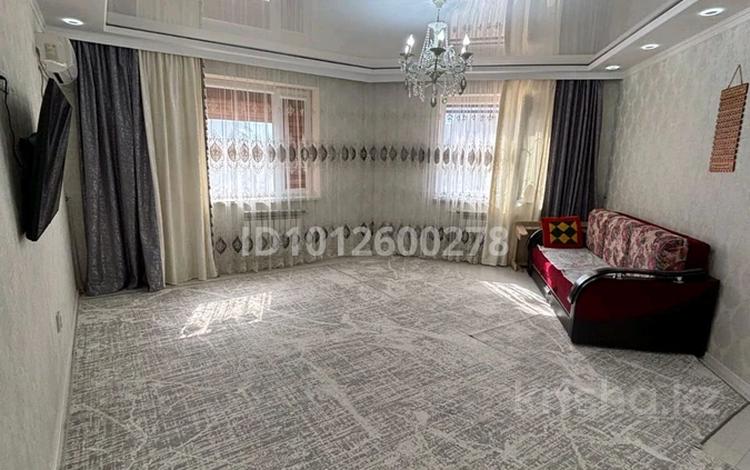 2-комнатная квартира · 81 м² · 1/6 этаж, 31А мкр 13 за 21 млн ₸ в Актау — фото 2