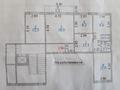 4-комнатная квартира, 76 м², 7/10 этаж, голубые пруды 5/2 за 25 млн 〒 в Караганде, Алихана Бокейханова р-н