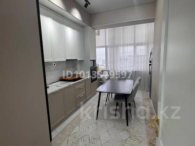 3-бөлмелі пәтер · 101.86 м² · 6/10 қабат, 19-ш/а. 33, бағасы: 45 млн ₸ в Актау, 19-й мкр