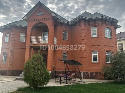 Жеке үй · 6 бөлме · 280 м² · 10 жүзд., Мусирали Ажикожа 41 — Арай сити, бағасы: 115 млн ₸ в 