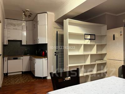 3-бөлмелі пәтер · 40 м² · 4/5 қабат, проспект аль-Фараби 71/13 60, бағасы: 28 млн ₸ в Алматы, Бостандыкский р-н