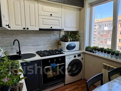 2-бөлмелі пәтер · 45 м² · 4/5 қабат, ул. Чайковского 15, бағасы: 19.5 млн ₸ в Петропавловске