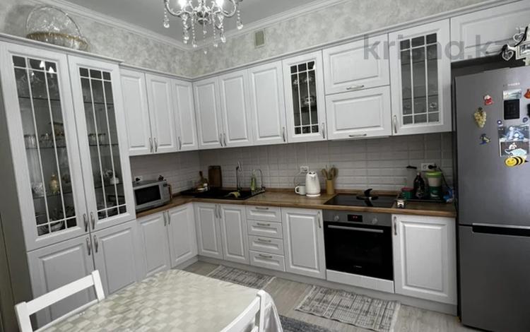 3-комнатная квартира · 84.2 м² · 4/5 этаж, мкр Юго-Восток, Степной 4 15/2 — Таттимбета, Букетова, Шахтеров за ~ 49 млн ₸ в Караганде, Казыбек би р-н — фото 2