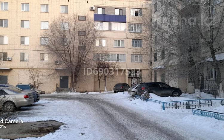 2-комнатная квартира · 56 м² · 5/5 этаж, мкр 8, Абылхайыр-хан 83 — М Оспанова за 16.5 млн ₸ в Актобе — фото 11