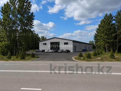 Еркін, дүкендер мен бутиктер, қоймалар · 2100 м², бағасы: ~ 5.3 млн ₸ в Павлодаре