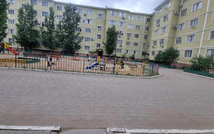 2-бөлмелі пәтер · 61.3 м² · 1/5 қабат, Бокенбай батыра 153, бағасы: 150 000 ₸ в Актобе, квартал Авиатор-2 — фото 2
