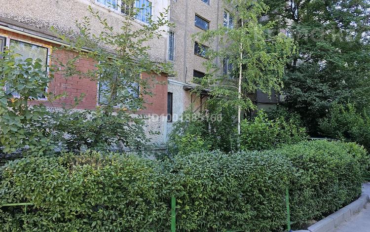 2-комнатная квартира · 52 м² · 3/5 этаж, 12-й микрорайон, Уалиханова 231б 10 — Хатико зоомагазин напротив пивзавода за 22 млн ₸ в Шымкенте, Енбекшинский р-н — фото 5