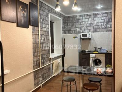 1-комнатная квартира · 37 м² · 2/2 этаж, Бажова 40 за 13 000 ₸ в Усть-Каменогорске, Ульбинский