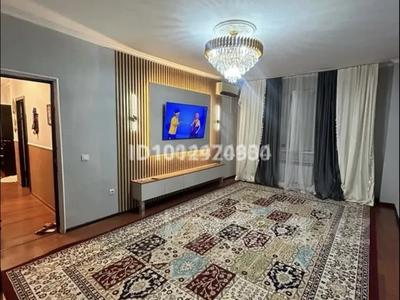 2-комнатная квартира · 65 м² · 5/5 этаж, мкр Нурсая 84 за 200 000 ₸ в Атырау