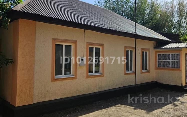 Отдельный дом · 5 комнат · 88 м² · 15 сот., Гагарина 59 за 20 млн ₸ в Карабулаке — фото 3