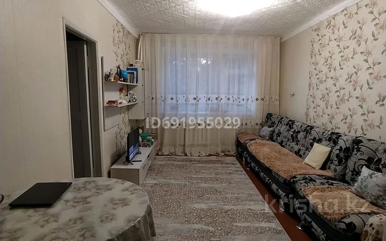 2-комнатная квартира, 37.5 м², 3/5 этаж, Тауелиздик — Базар