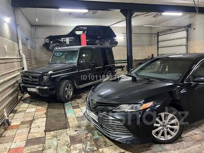 Свободное назначение, офисы, магазины и бутики, склады, азс, автосервисы и автомойки, общепит, салоны красоты, бани, гостиницы и зоны отдыха, медцентры и аптеки, развлечения · 700 м² за 300 млн 〒 в Караганде, Казыбек би р-н